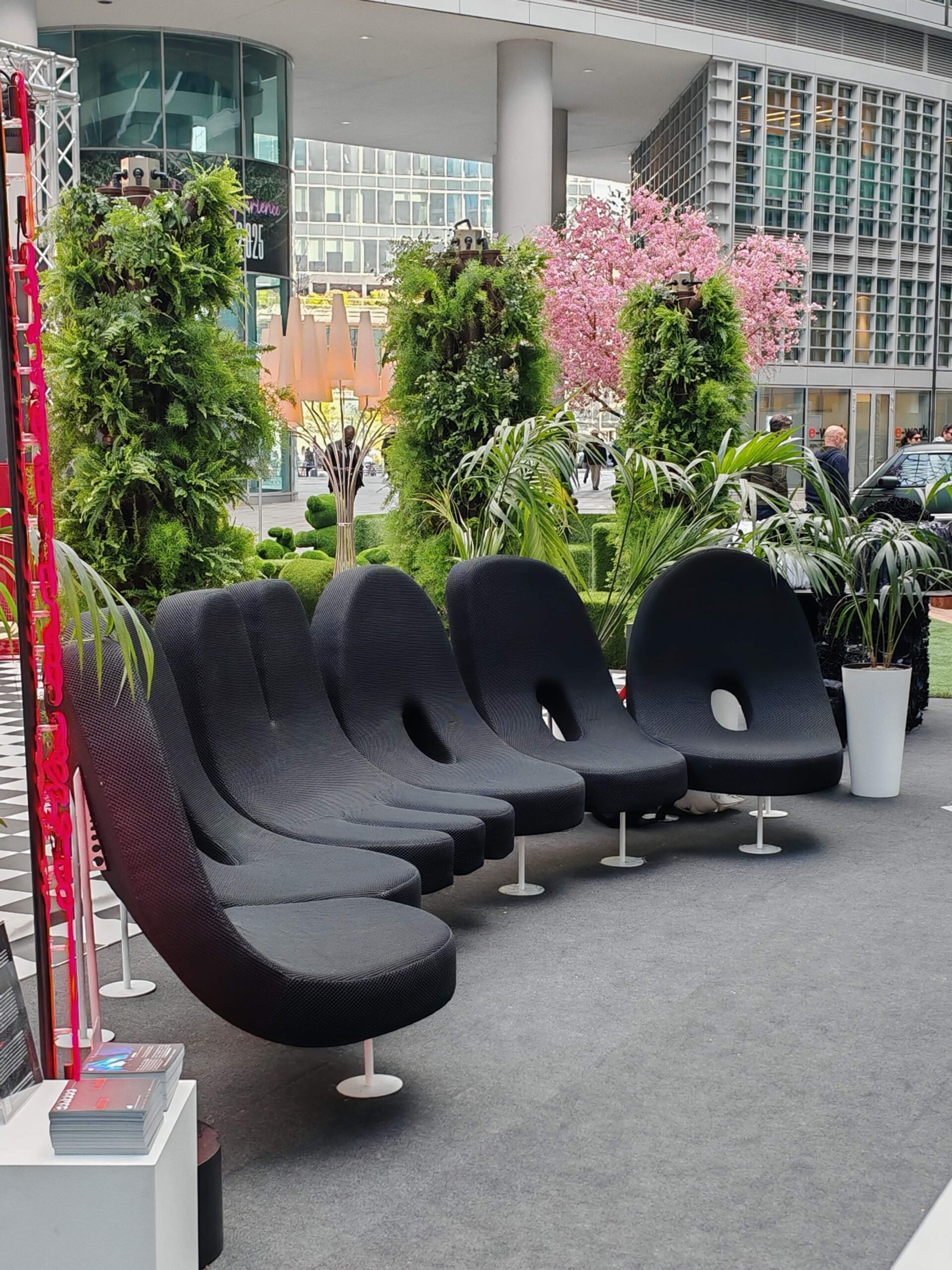Aquaponic Design Totem DWT Hydroponic tree giardino verticale modulare