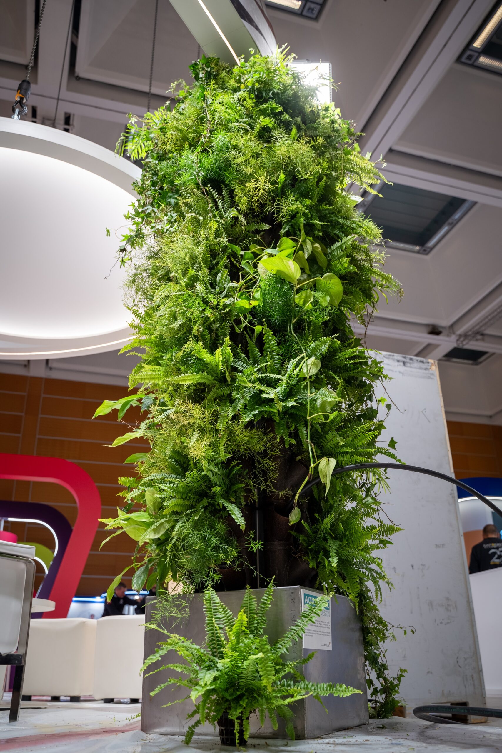 Aquaponic Design Totem DWT Hydroponic tree giardino verticale modulare